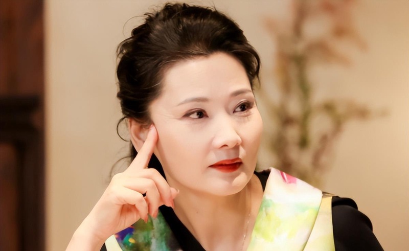 何赛飞